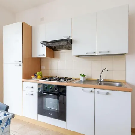 Life In Boncore Торре-Лапилло