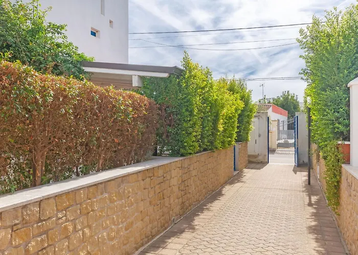 Apartment Life In Boncore *